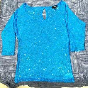 Bebe sheet shirt - size small